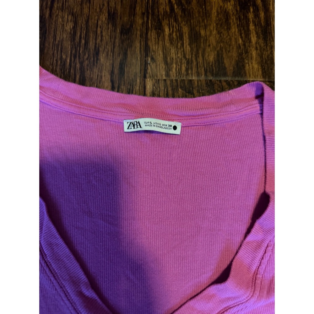 Zara Womens Magenta Pink Ribbed V-Neck Short Sleeve T-Shirt Top Size Large - Picture 2 of 3